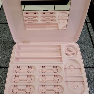 Mary Kay NIB Color Palette/Palette De Couleurs